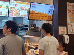 -汉堡王(仲盛世界商城店)