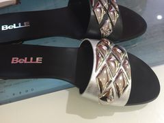 -BeLLE 百丽(凯德闵行商业中心店)
