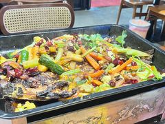 -干老庆贵州留一手烤鱼·地摊火锅(财经大学店)