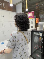 -镁连社·美联社