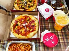 -必胜客宅急送(真北乐购店)