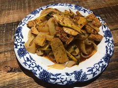 -陈仓老街美食天地