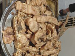 炸过的鱼摆摆-肖肖酸萝卜鱼火锅(总店)