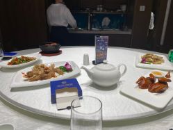 -东庭海鲜酒店(世茂广场店)