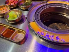 -釜山火炉·海鲜烤肉(紫藤路店)