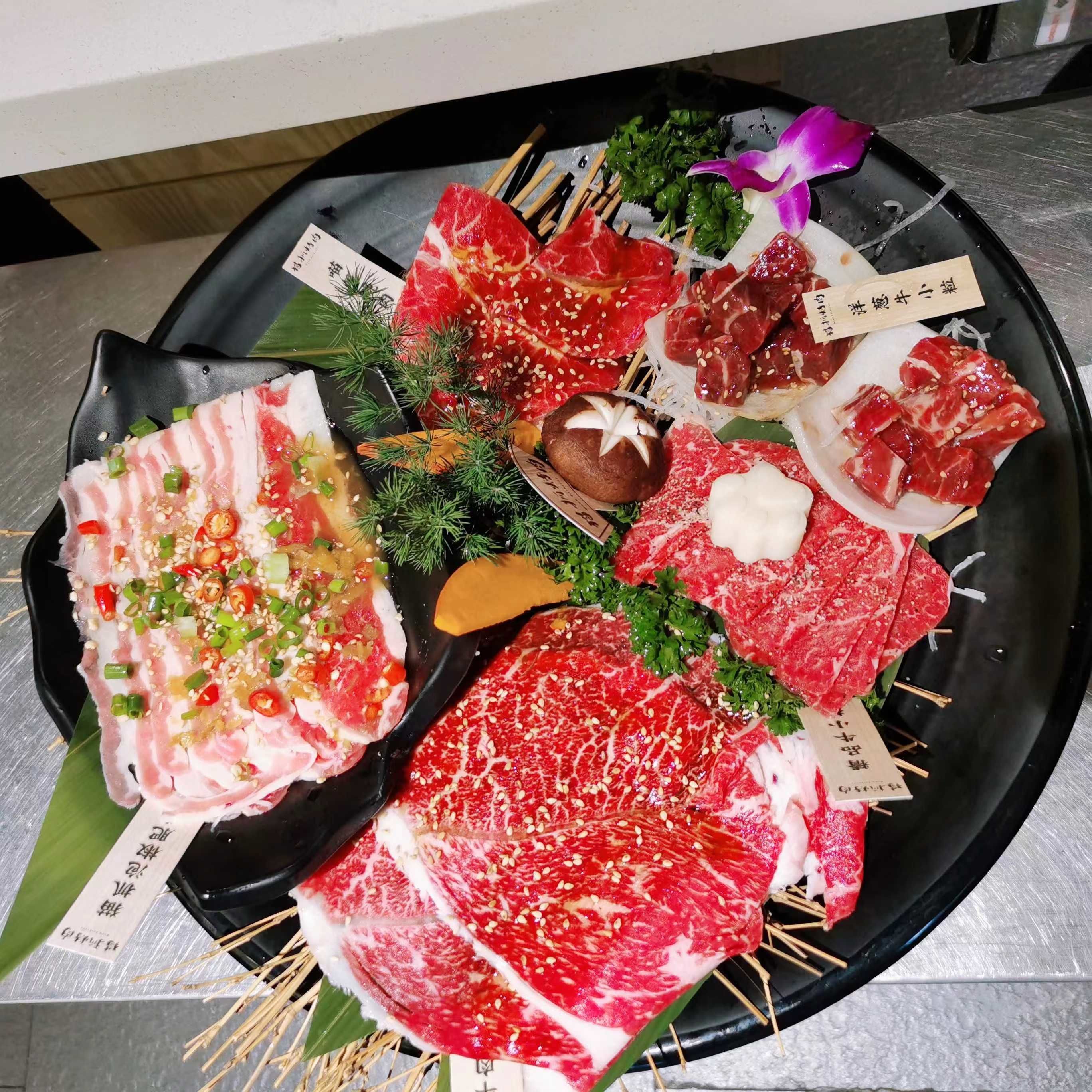 拼盘烤肉享不停