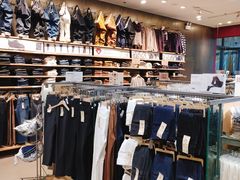 -MUJI无印良品(万达天鹅湖店)