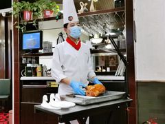 -皇城根·烤鸭·鱼头·家常菜(欧亚大观乐活城店)