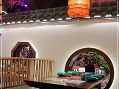 大堂-荷塘秋月·本帮江浙菜(国权路店)