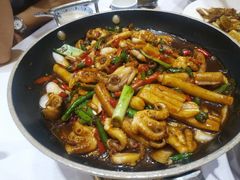 地锅八带鱼-大张烙馍村(泉山店)