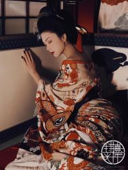 点击看大图 -持熹光年写真体验馆
