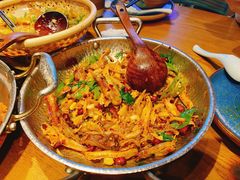 手撕扁担鸡-吃饭皇帝大(长宁龙之梦店)