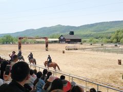 -大连铭湖国际观光牧场