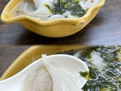 紫菜汤鱼皮饺拼水菱角-老西关濑粉(文明路店)