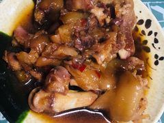 辛辣猪蹄-贤花饭店(凯德店)