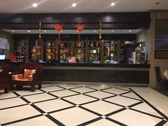 -梅花香里大酒店(郁金香路店)