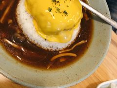 芝士牛肉汉堡咖喱饭-红小满休闲餐厅(十全街店)