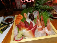 -肉魁屋·烧肉·烧鸟·酒场(高新店)