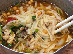 小锅肉饼老豆腐粉手工粉-小满手工粉(上海品尊国际店)