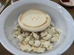 标配两个饼-老刘家泡馍·陕西老字号(钟楼广济街店)