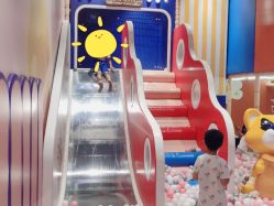 -LuckyStar幸运星家庭娱乐中心(东莞国贸店)