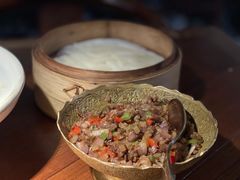 薄饼卷羊肉粒-楼兰新疆主题餐厅(苏州中心店)