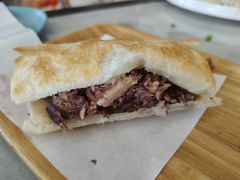 加焖子驴肉火烧-高玛纳驴肉火烧(一世界店)