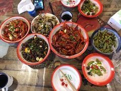 -冶建镜子·老南昌大排档·江西虾王(总店)