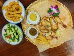 -芸南道·过桥米线(昆明老街旗舰店)