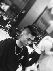 -尼特斯男士发型馆