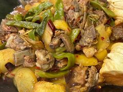 -洪姐川菜东北菜铁锅炖(天生丽街店)