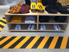 -美特斯邦威(新天地购物中心店)