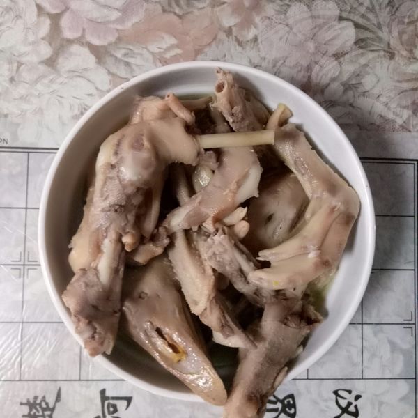 小芳盐水鹅羊肉店