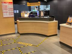 -麦当劳(石坝服务区店)