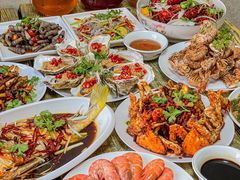 -蟹黄鱼·海派深夜面馆(巨鹿路店)