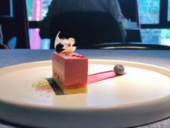 -弦月窗LUNETTE BY AMANDA(复兴路店)