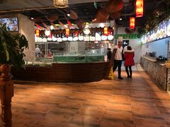 -香山湖家家宴(中山陵店)