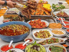 -浮何烤铺(桐梓林店)
