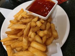 -WOLFGANG PUCK KITCHEN & BAR(迪士尼小镇店)