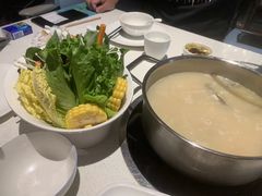 -煲王粤菜餐厅(中侨中心店)