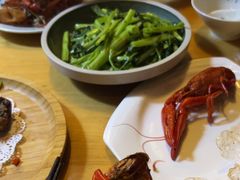 -聚汇三少·龙虾·中餐厅(莫邪路新天地店)