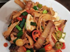 -富正毅三下锅(体育馆店)