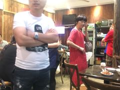 大堂-何记面馆(龙泉山店)