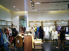 -URBAN REVIVO(济南世茂广场店)