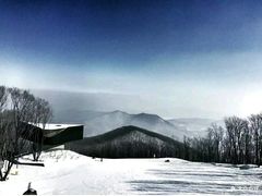 -中旅松花湖滑雪场