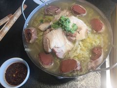杀猪菜-靠山屯东北农家菜(八龙桥雅苑店)