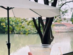 -苏州本色美术馆