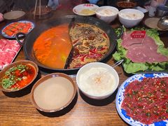 -萍姐火锅·公路夜市(武汉首店)