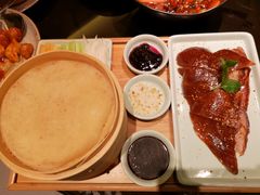 -青年公社烤鸭(滨湖银泰店)