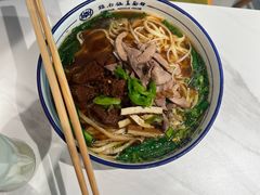 -镇南锅盖面馆(解放路店)